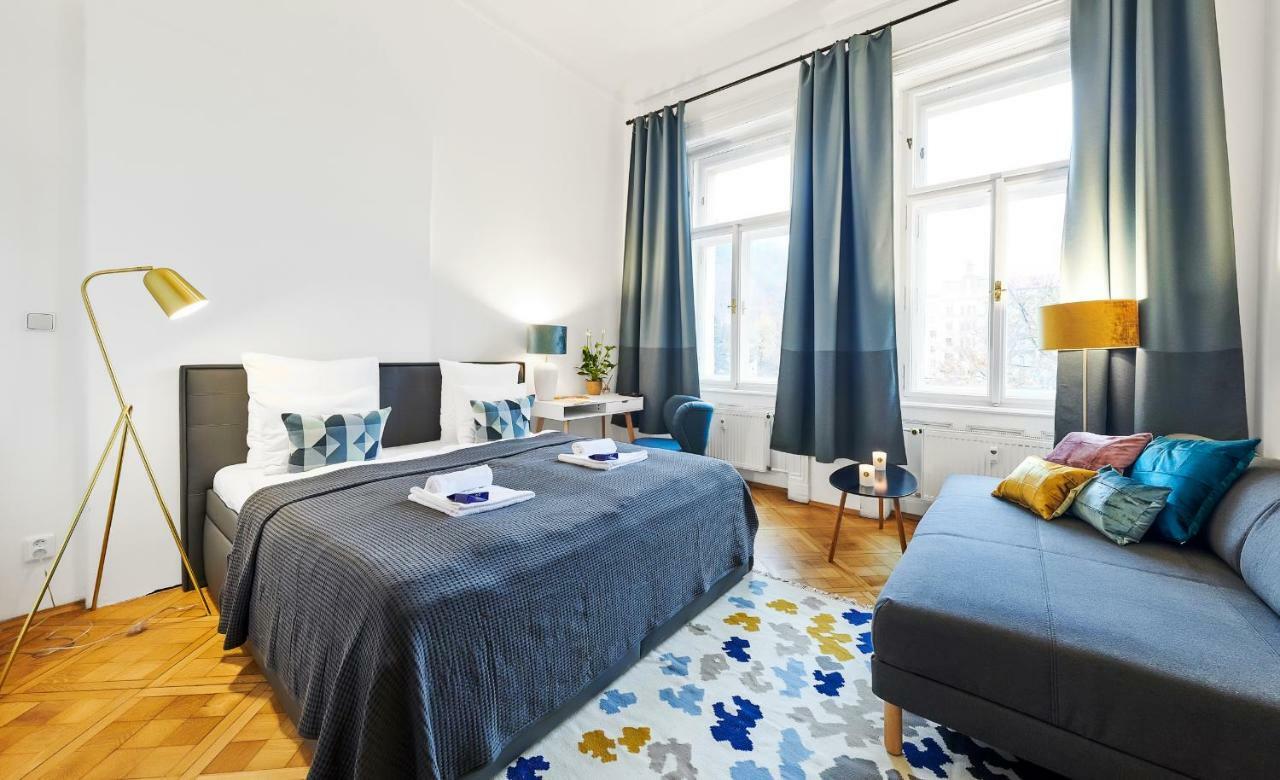 Apartment Royal Route Lesser Town Prague