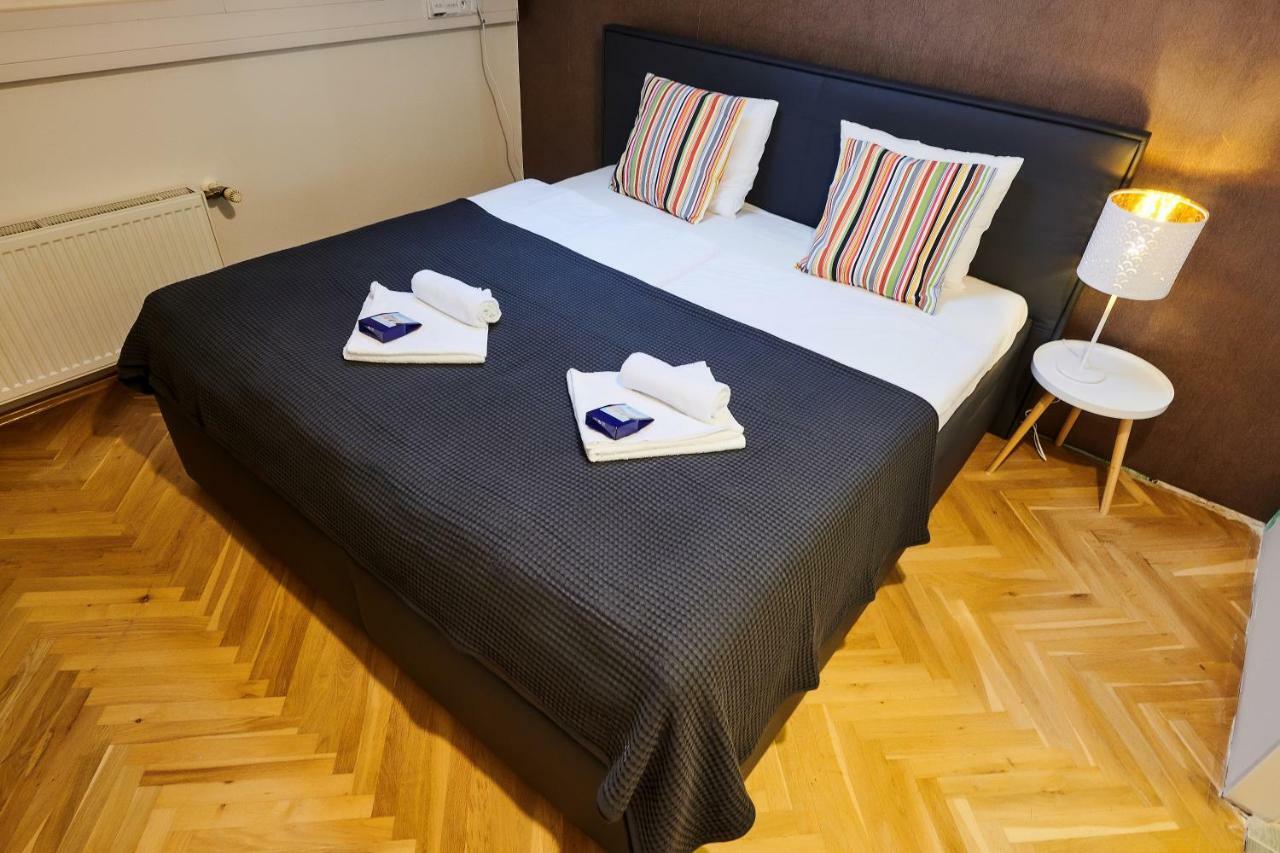 Royal Route Lesser Town Apartment Prague